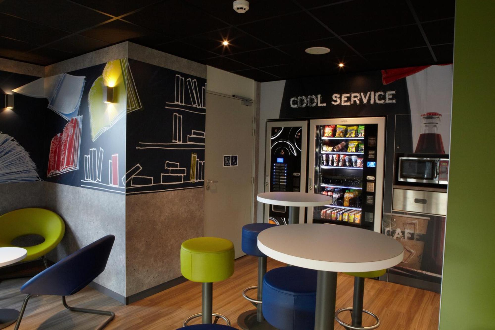 Ibis Budget Pontarlier Eksteriør billede